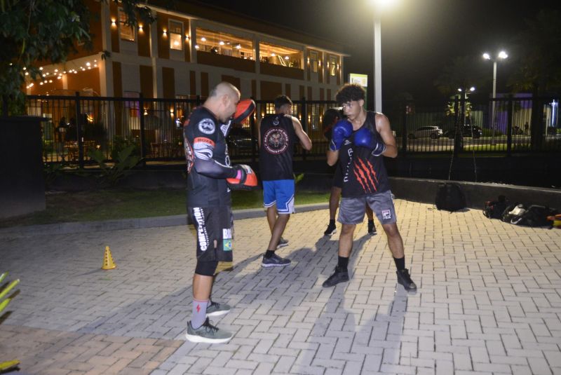 Sábado cultural mulheres no parque artes marciais no Parque Cultural Vila Maguary