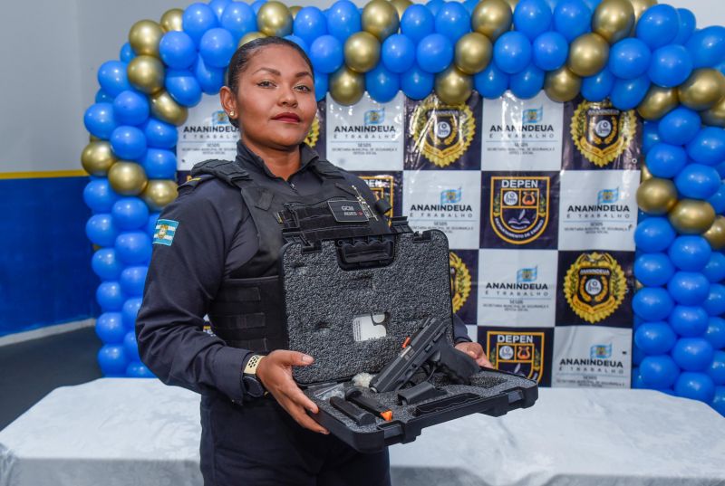 Cerimônia de entrega de armamentos aos Policias Municipais de Ananindeua