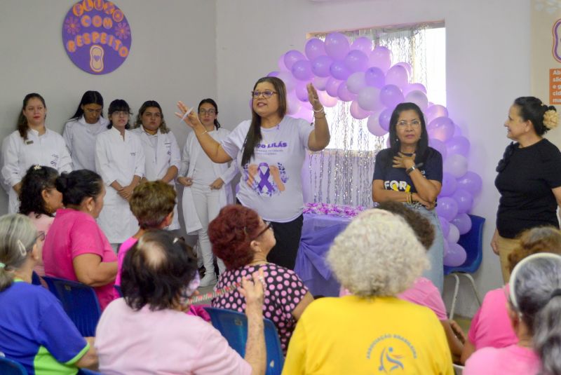 Fluxo com respeito ação mulher no CRAS Complexo da Cidade Nova VI
