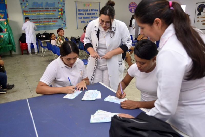 Fluxo com respeito ação mulher no CRAS Complexo da Cidade Nova VI