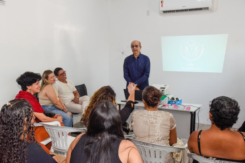 Certificação do minicurso de pintura no CREAS I