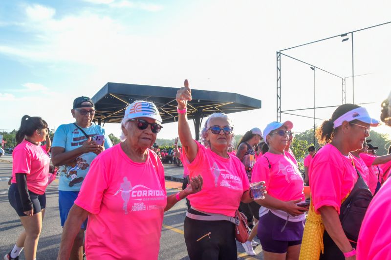 ll Corrida das Mulheres com usuários dos CRAS na Orla de Ananindeua