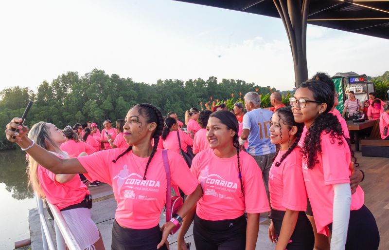ll Corrida das Mulheres com usuários dos CRAS na Orla de Ananindeua
