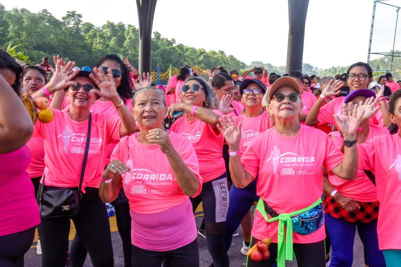 ll Corrida das Mulheres com usuários dos CRAS na Orla de Ananindeua