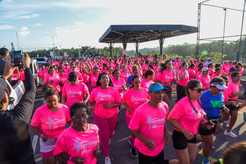 ll Corrida das Mulheres com usuários dos CRAS na Orla de Ananindeua