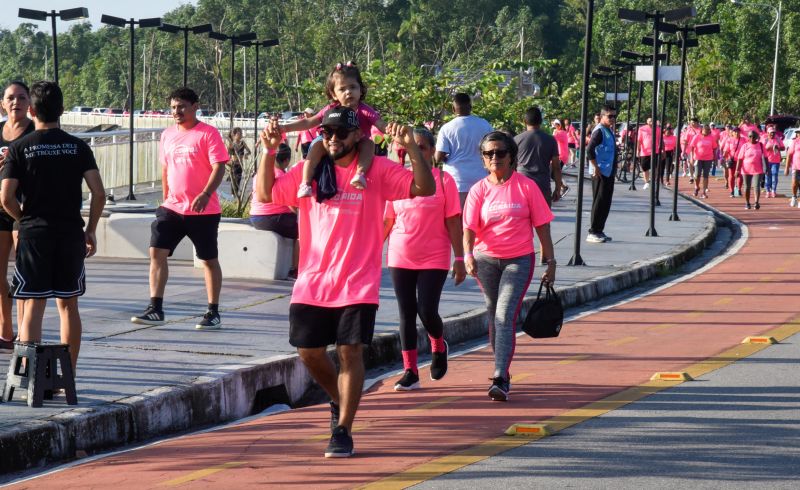 ll Corrida das Mulheres com usuários dos CRAS na Orla de Ananindeua