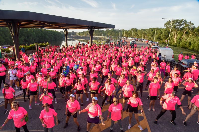 ll Corrida das Mulheres com usuários dos CRAS na Orla de Ananindeua