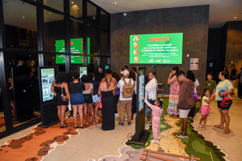 Certificação do curso, Cortejo Circense e Espetáculo Vira Peixe no teatro municipal