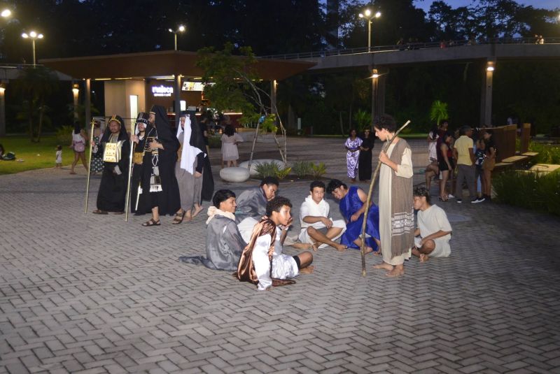 Sábado Cultural com cortejo Paixão de Cristo e Espetáculo Paixão de Cristo no Teatro Municipal
