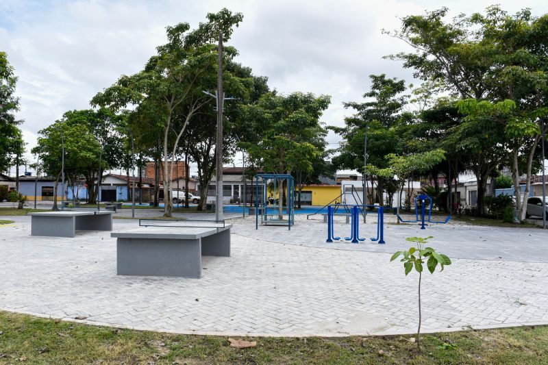 Praça Eliana Aranha no conj Geraldo Palmeira bairro Distrito Industrial