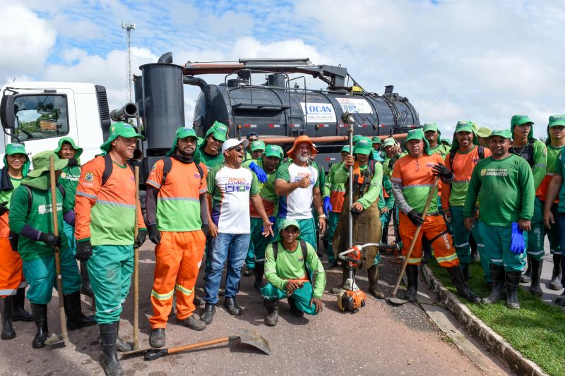 Mutirão da limpeza na comunidade Novo Cristo no Icuí