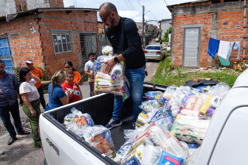 Apoio as famílias atingidas pelas chuvas