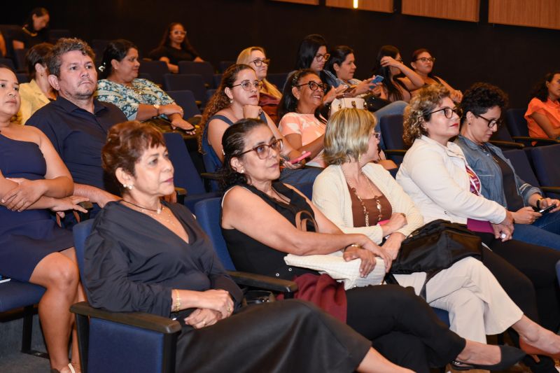 Congresso de Governança Interior no teatro de Ananindeua