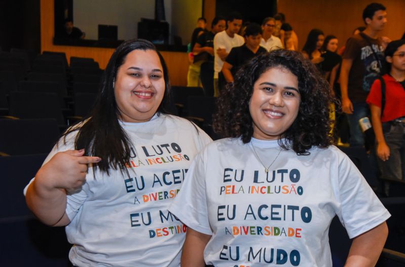 Cine clube APUI no Teatro de Ananindeua