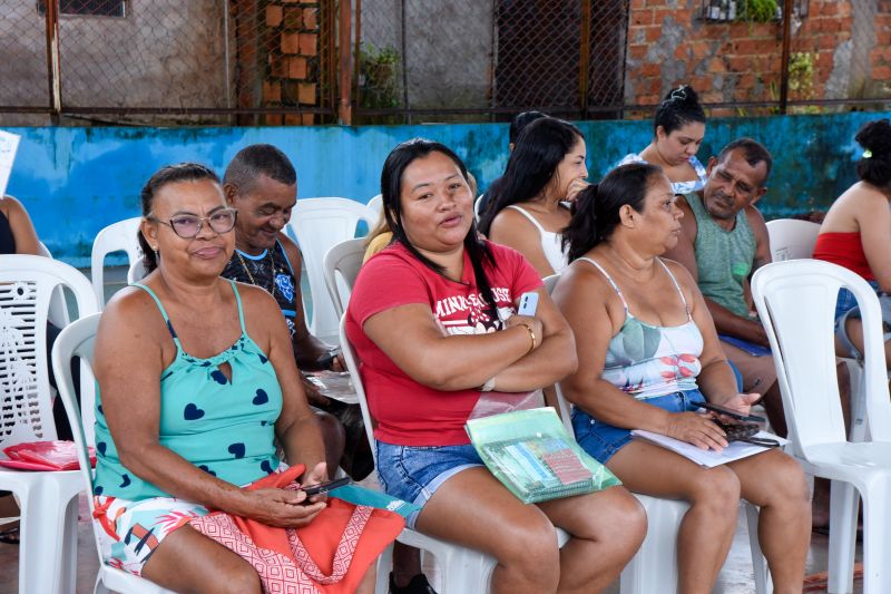 Ação Cadúnico para famílias atingidas na comunidade Jibóia Branca no 40Horas