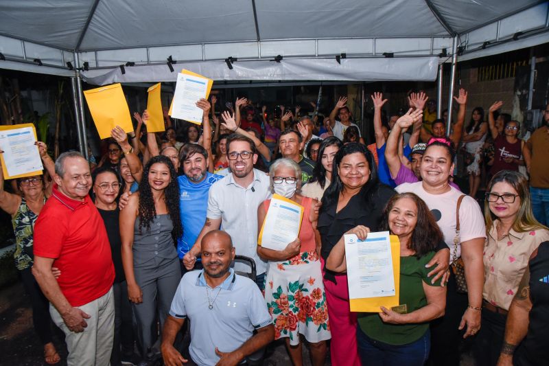 Entrega de Título de Propriedade na comunidade da Cacimba na Cidade Nova V