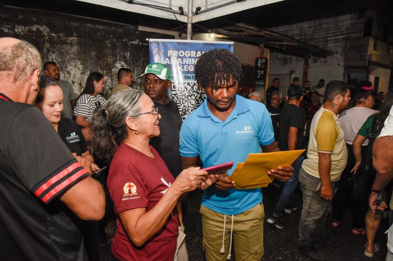Entrega de Título de Propriedade na comunidade da Cacimba na Cidade Nova V