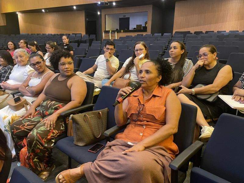Oficina de Canto e Coral no Teatro Municipal