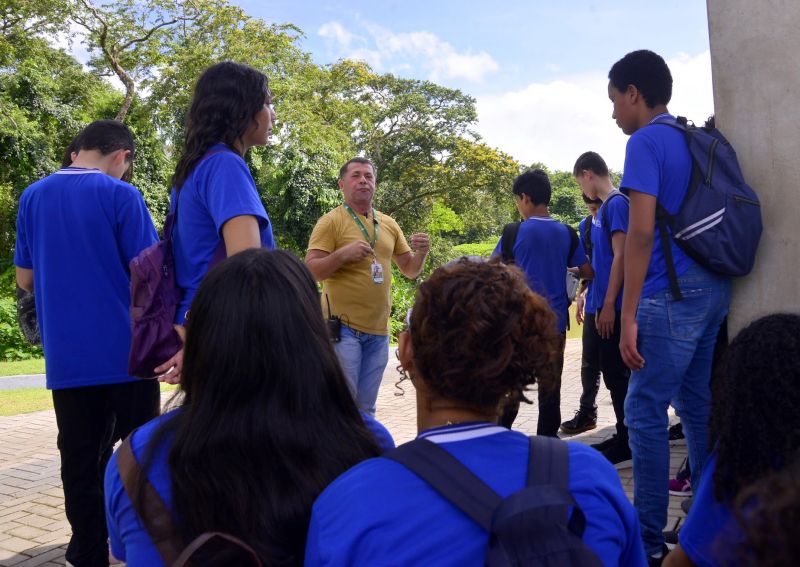 Visita guiada no Parque Cultural Vila Maguary