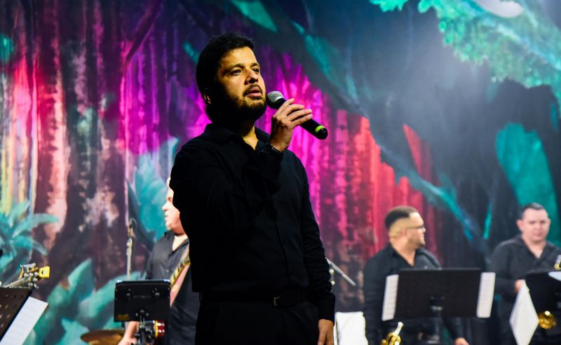 Especial de aniversário do parque com açaí Big Band no teatro Municipal de Ananindeua