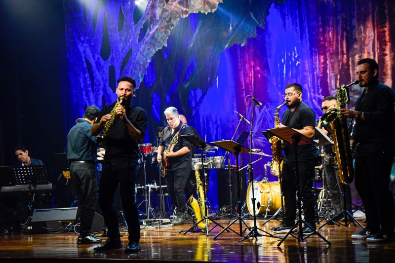 Especial de aniversário do parque com açaí Big Band no teatro Municipal de Ananindeua