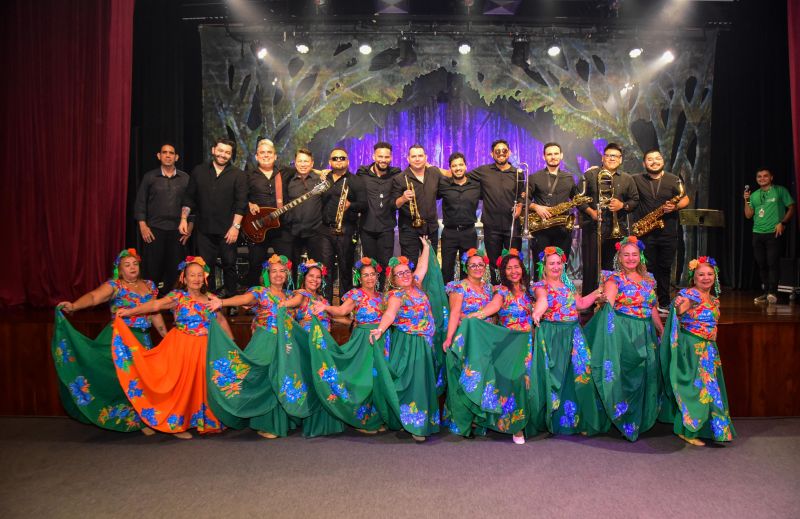 Especial de aniversário do parque com açaí Big Band no teatro Municipal de Ananindeua