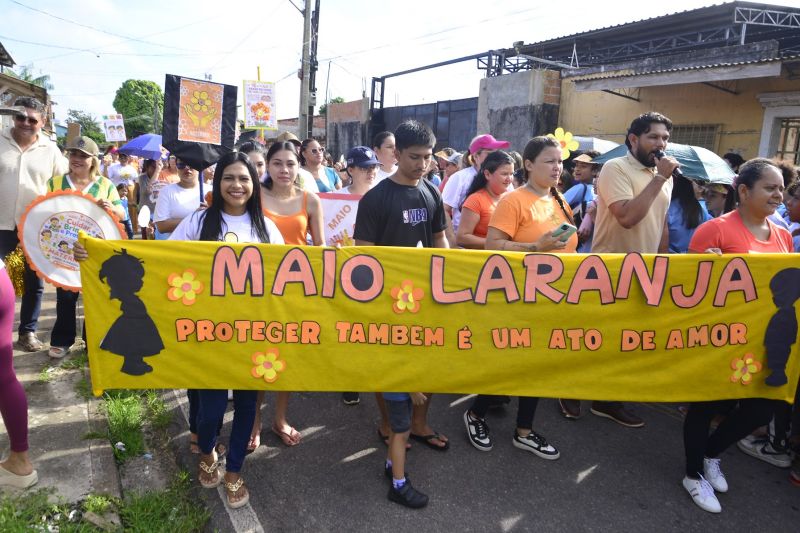 Caminhada de combate ao abuso e À Exploração Sexual de Crianças e Adolescentes na EMEF Maria Estelita