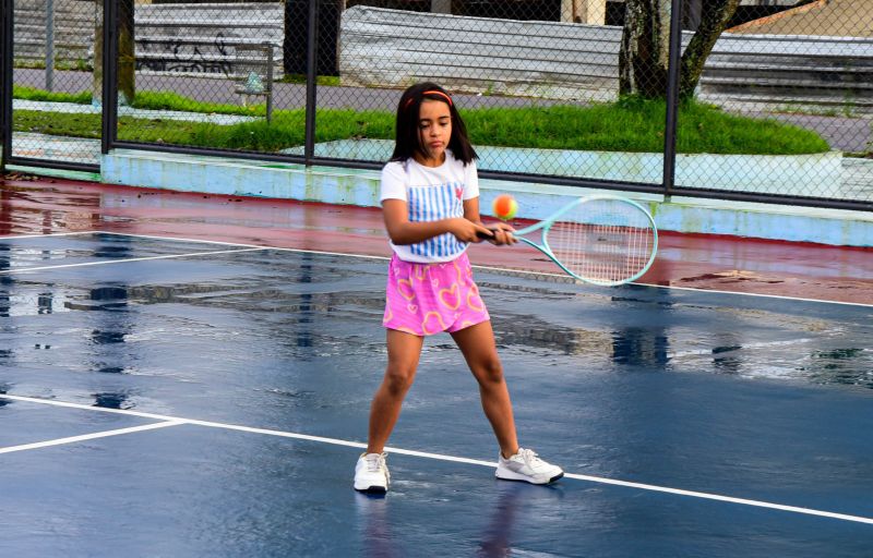 Entrega de material esportivos no Park Zona Sul