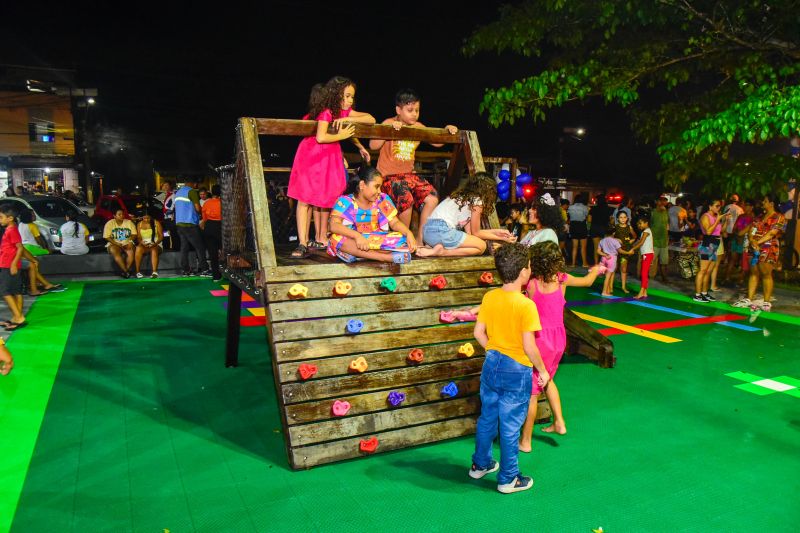 Inauguração da praça do conjunto Uirapuru no Icuí