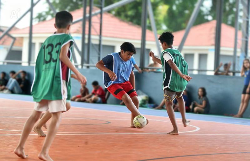 Projeto bom de bola bom de escola em Águas Lindas