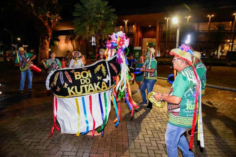 Circuito Cultural Junino com Boi do Kutaka