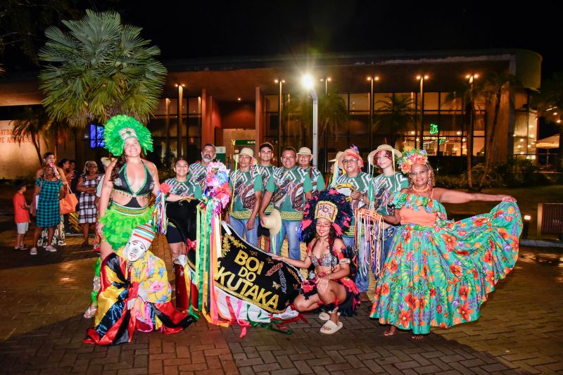 Circuito Cultural Junino com Boi do Kutaka