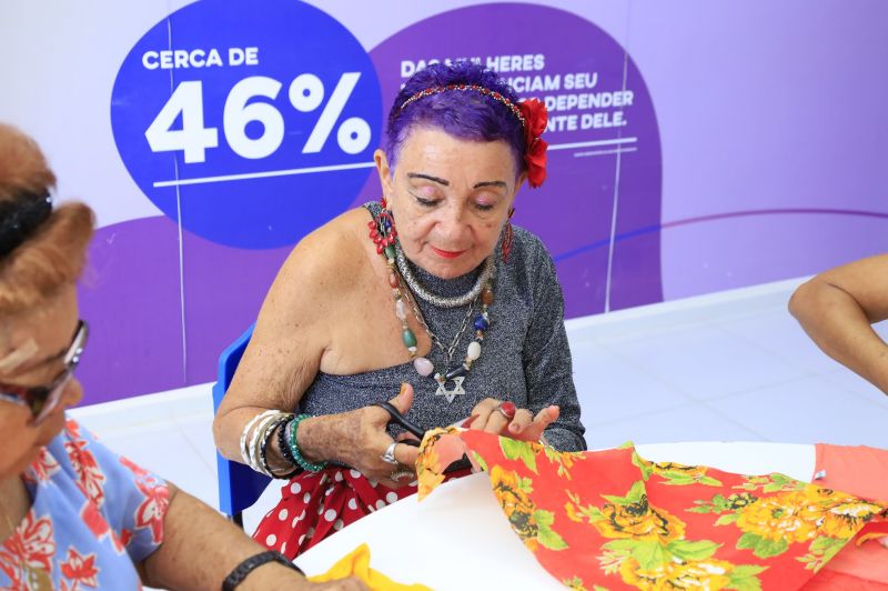 Curso de customização de roupa junina