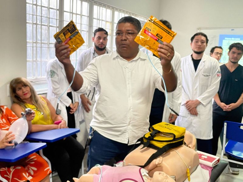 Manuseio DEA na saúde, unidade Paulo Frota na Cidade Nova