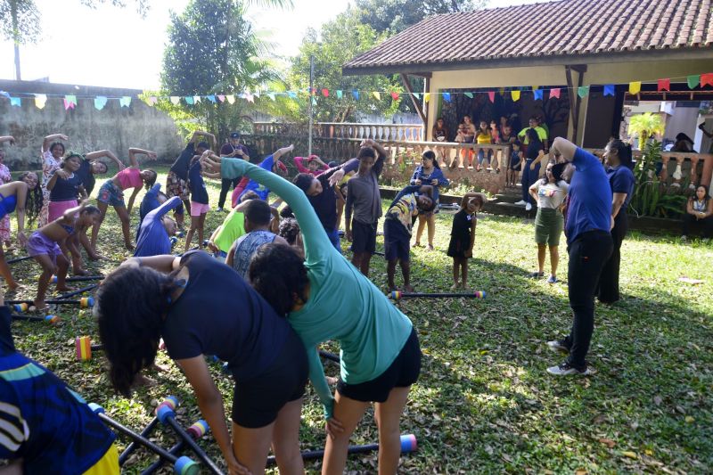 Colônia de férias no CRAS Daniel Reis