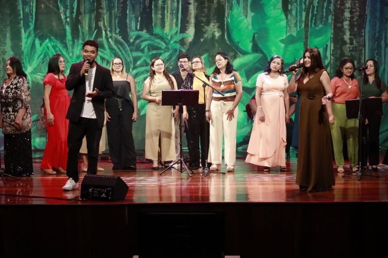 Espetáculo Brasilidades no Teatro Municipal de Ananindeua