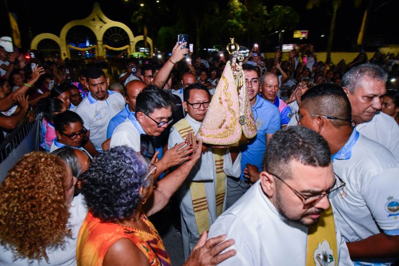 Traslado da imagem peregrina de Nossa Senhora de Nazaré em Ananindeua.
