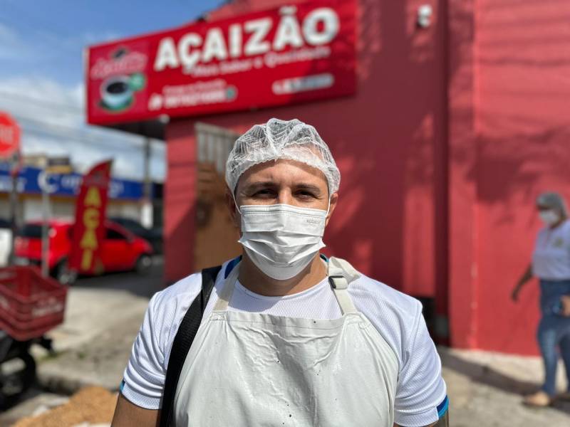 Pontos de vendas de açaí receberam as equipes.