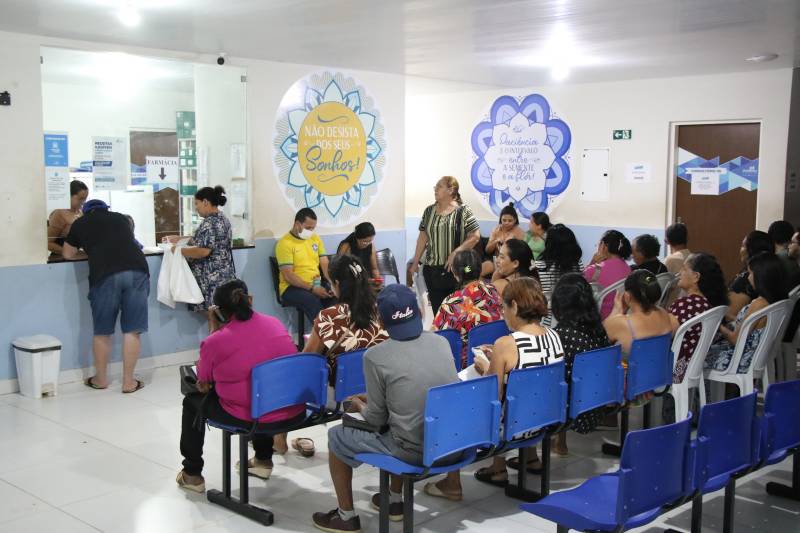 População na triagem do Bora Dá-lhe.