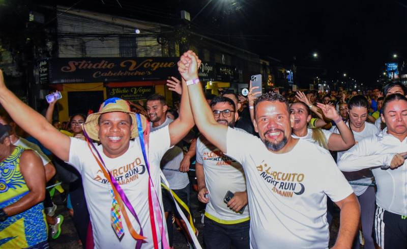 O secretário municipal de Esporte, Fábio Pantoja, e o chefe de Gabinete da Prefeitura de Ananindeua, Elton Nunes, prestigiaram mais uma edição do Night Run Ananin.
