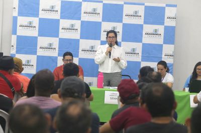 Galeria: Palestra de orientação e regularização sobre os ponto de açaí