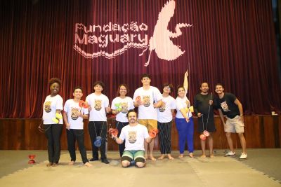 Galeria: Iniciação às técnicas circenses no teatro municipal de Ananindeua