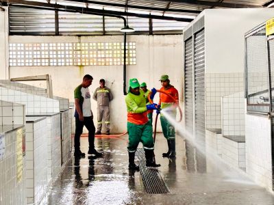 Força-tarefa de higienização no Mercado do Icuí-Samambaia
