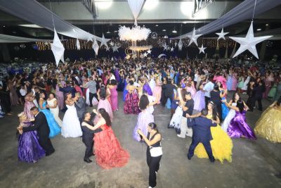 Noite das Estrelas: Prefeitura de Ananindeua promove baile de debutantes para quase 200 jovens