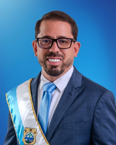 Dr. Hugo Atayde Dr. Hugo Atayde